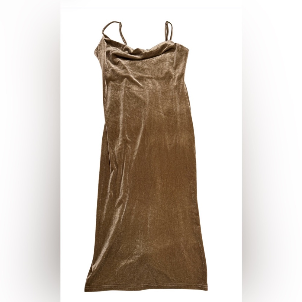She + Sky Elegant Shimmering Champagne Dress